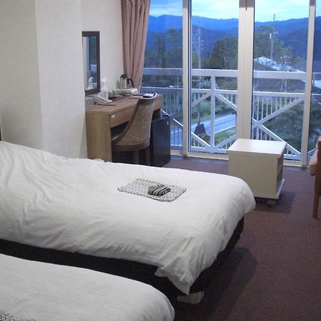 Akakura Yours Inn Myoko Eksteriør bilde