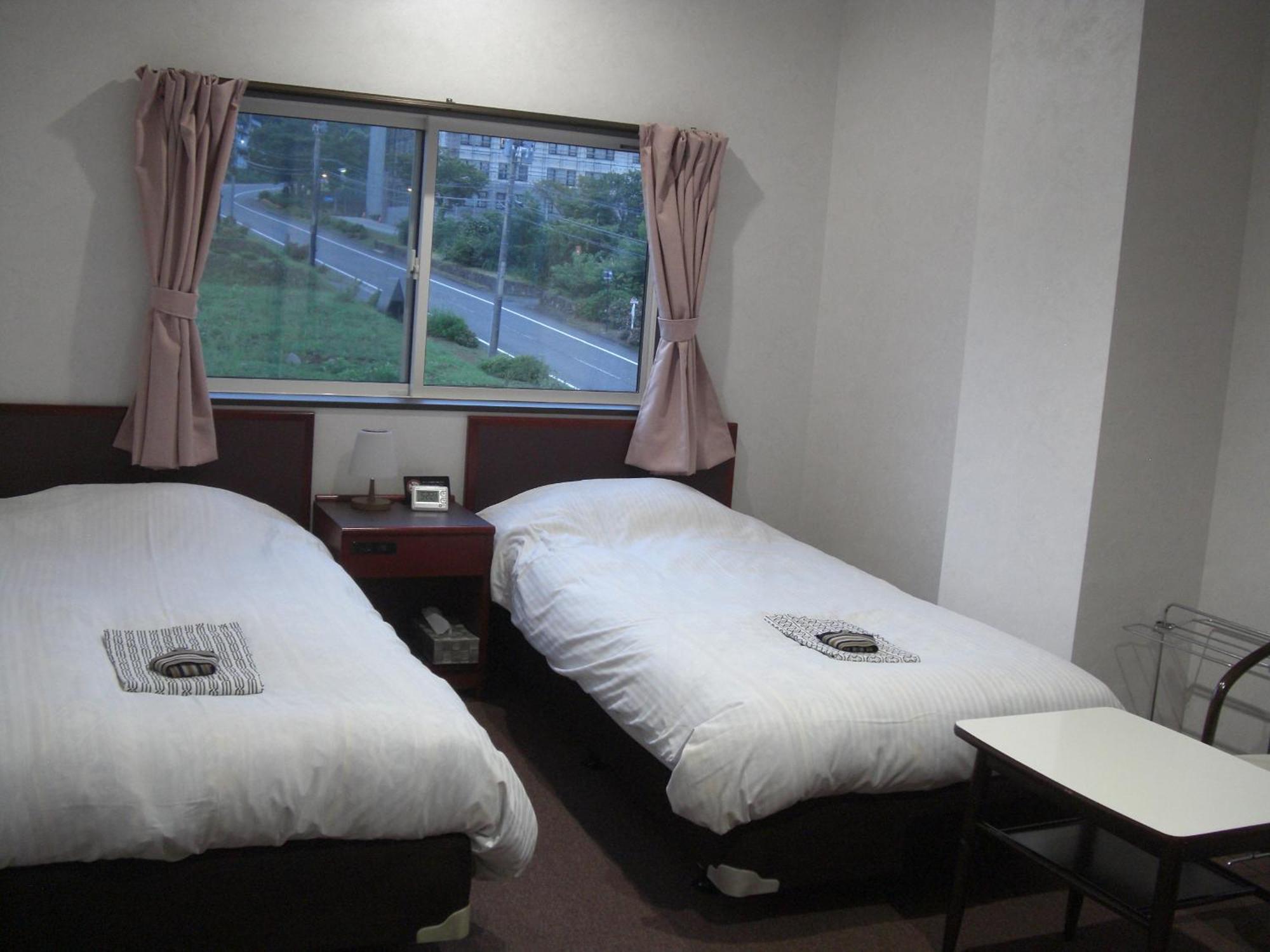Akakura Yours Inn Myoko Eksteriør bilde