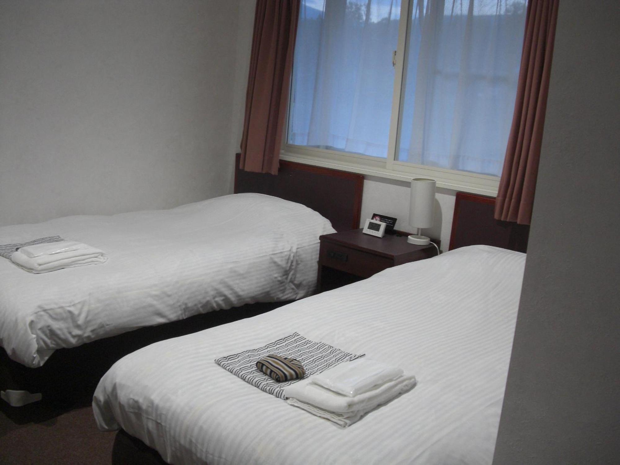 Akakura Yours Inn Myoko Eksteriør bilde