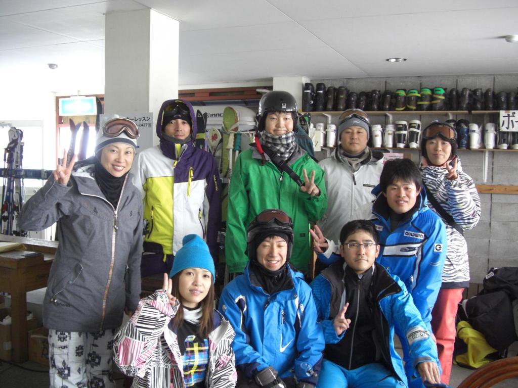 Akakura Yours Inn Myoko Eksteriør bilde