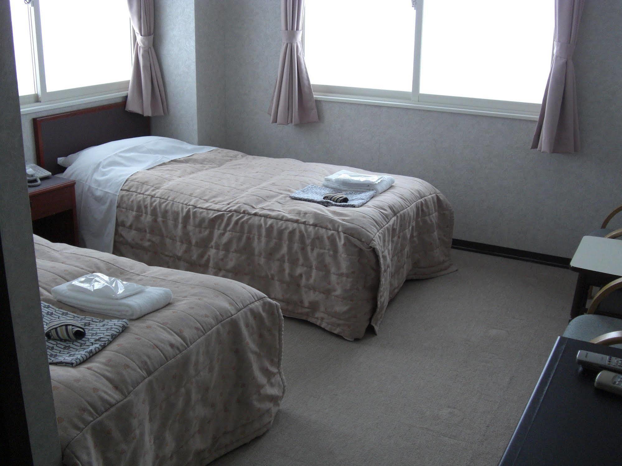 Akakura Yours Inn Myoko Eksteriør bilde
